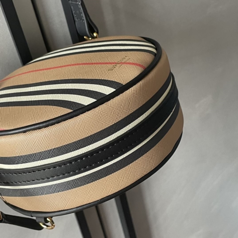 Bv*b*rry round bags